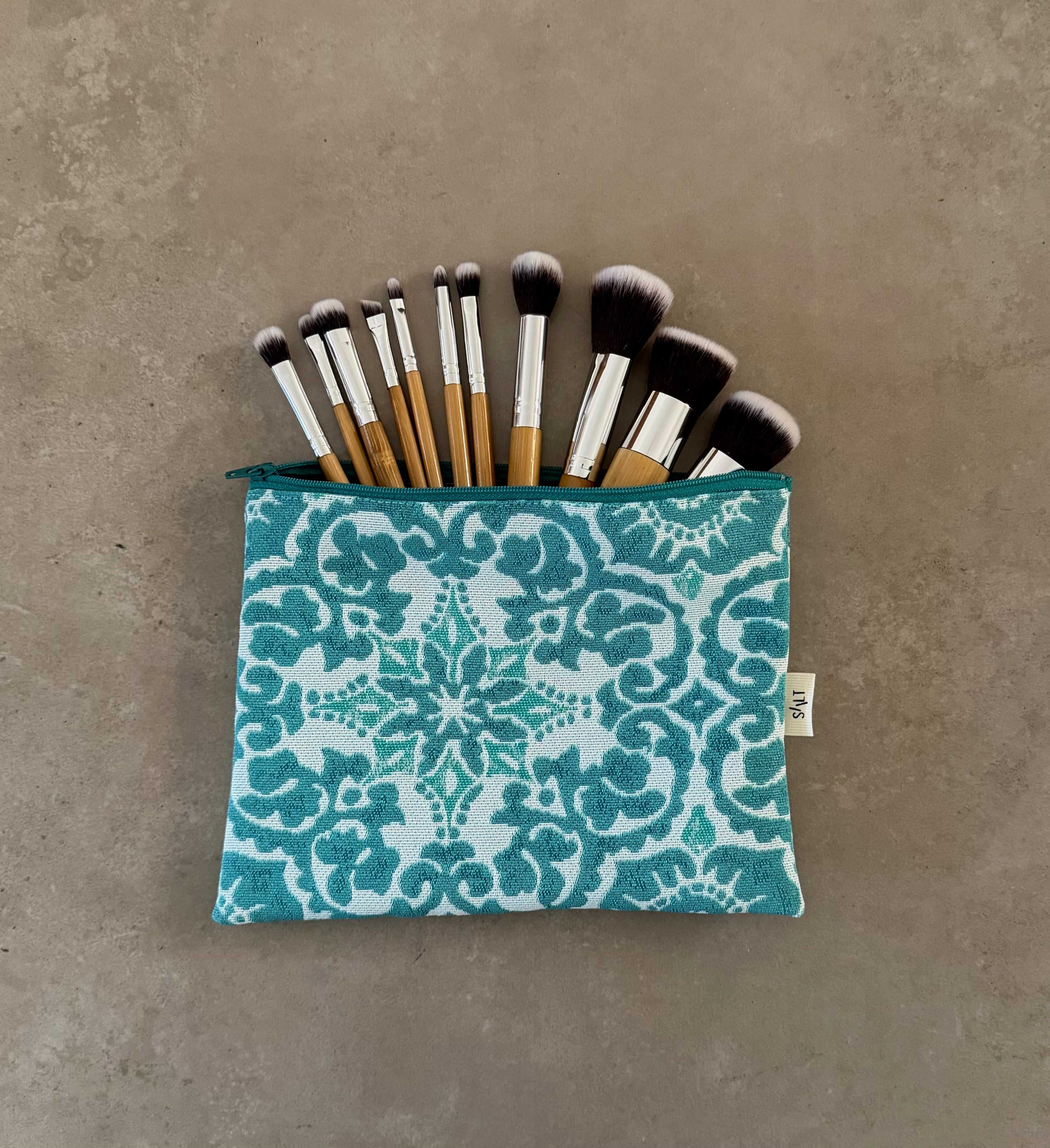 Turquoise Mediterranean Print - 11 Piece Bamboo Brush Set