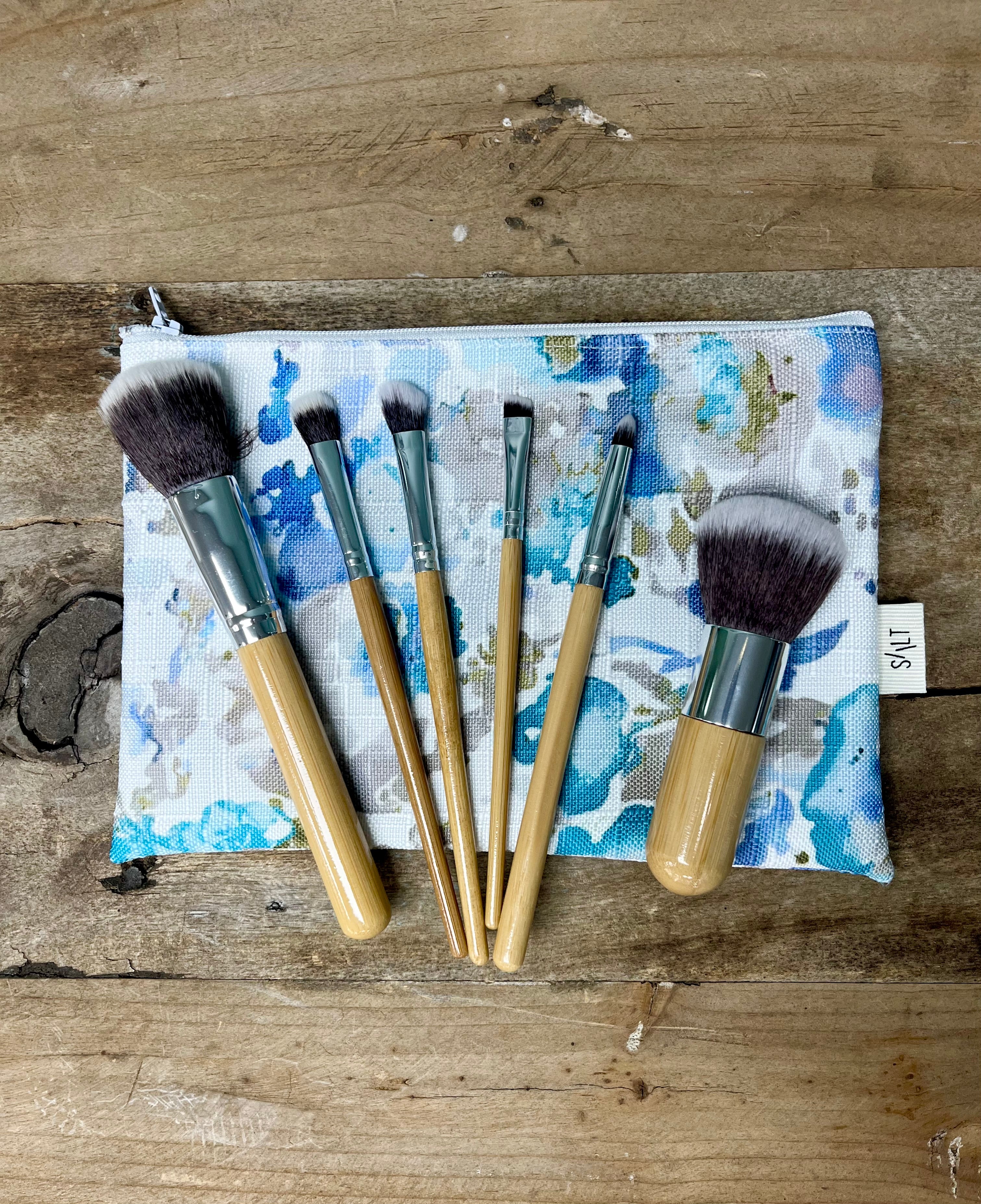 6 Piece Brushset with Blue Watercolor bag